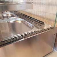 ventilatie_in_warmhoudkast_352439609